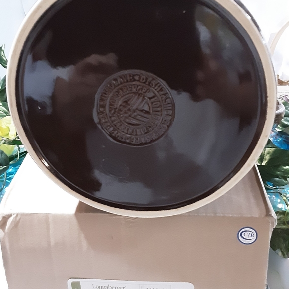 Longaberger  woven traditions chocolate cottage pitcher - Picture 5 of 6